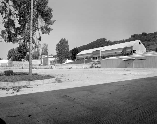 Vue d'ensemble depuis le sud. © Yves Sancey / Région Bourgogne-Franche-Comté, Inventaire du patrimoine - 1997