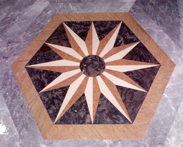 Production : rosace ornant le dallage du bureau. © Yves Sancey / Région Bourgogne-Franche-Comté, Inventaire du patrimoine - 1997