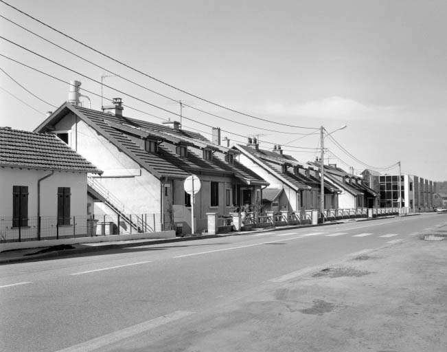 Vue d'ensemble de la cité ouvrière. © Yves Sancey / Région Bourgogne-Franche-Comté, Inventaire du patrimoine - 1998