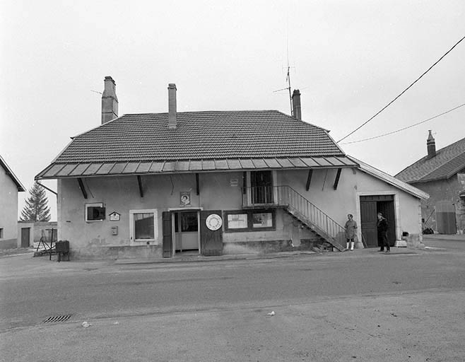 Façade antérieure. © Yves Sancey / Région Bourgogne-Franche-Comté, Inventaire du patrimoine - 1998