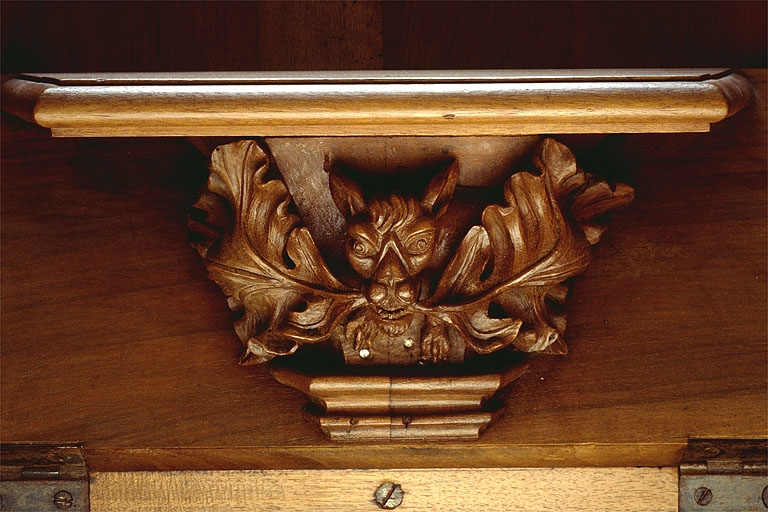 Miséricorde de la troisième stalle basse. © Jérôme Mongreville / Région Bourgogne-Franche-Comté, Inventaire du patrimoine - 1998