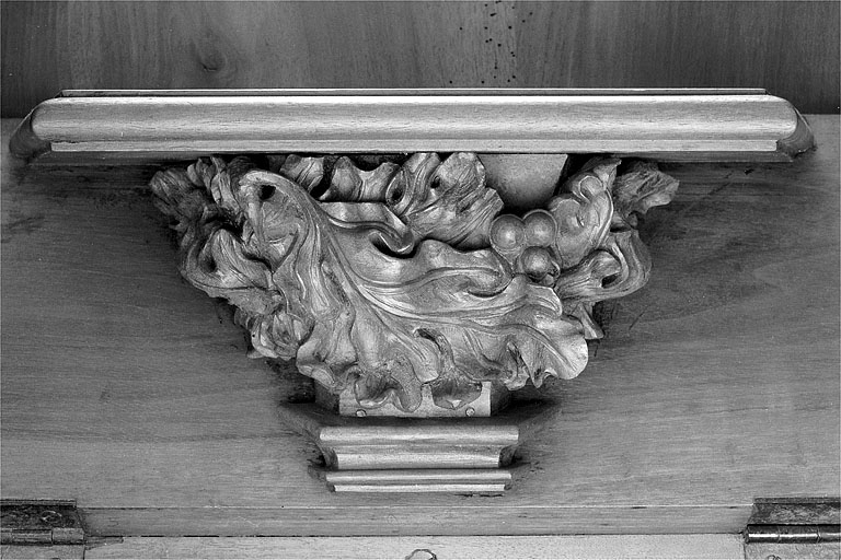 Miséricorde de la première stalle basse. © Jérôme Mongreville / Région Bourgogne-Franche-Comté, Inventaire du patrimoine - 1998