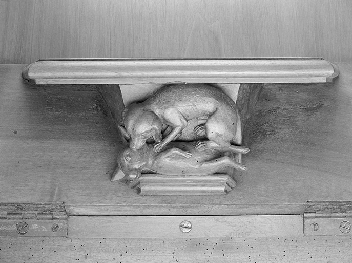 Miséricorde de la cinquième stalle haute. © Jérôme Mongreville / Région Bourgogne-Franche-Comté, Inventaire du patrimoine - 1998