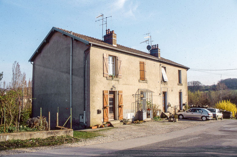 Logement d'ouvriers (9 rue des Saulniers). © Yves Sancey / Région Bourgogne-Franche-Comté, Inventaire du patrimoine - 1999