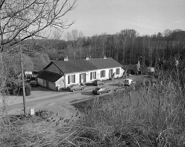 Logement d'ouvriers (19 rue des Saulniers). © Yves Sancey / Région Bourgogne-Franche-Comté, Inventaire du patrimoine - 1999