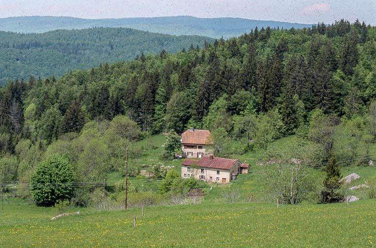 Vue de situation. © Yves Sancey / Région Bourgogne-Franche-Comté, Inventaire du patrimoine - 1999