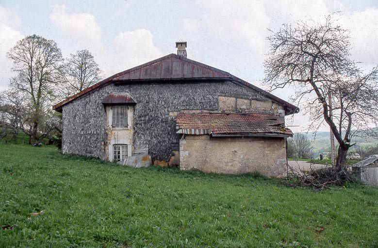 Face gauche. © Yves Sancey / Région Bourgogne-Franche-Comté, Inventaire du patrimoine - 1999