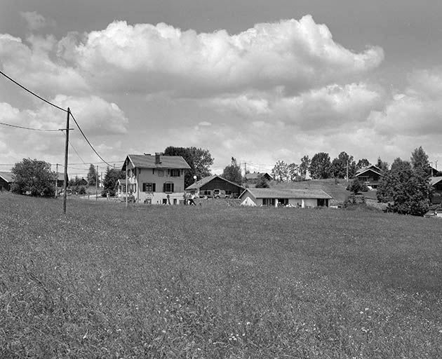 Vue de situation. © Yves Sancey / Région Bourgogne-Franche-Comté, Inventaire du patrimoine - 1999 Vue de situation. © Yves Sancey / Région Bourgogne-Franche-Comté, Inventaire du patrimoine - 1999