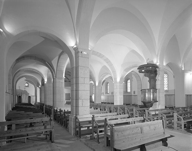 Le choeur vu depuis la nef. © Jérôme Mongreville / Région Bourgogne-Franche-Comté, Inventaire du patrimoine - 1999 Le choeur vu depuis la nef. © Jérôme Mongreville / Région Bourgogne-Franche-Comté, Inventaire du patrimoine - 1999