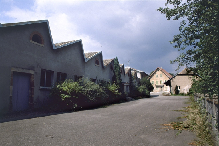 Sheds de l'atelier de filature. © Yves Sancey / Région Bourgogne-Franche-Comté, Inventaire du patrimoine - 1999