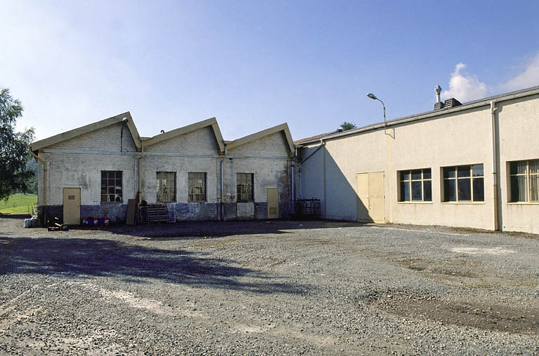Ateliers de fabrication ouest. © Yves Sancey / Région Bourgogne-Franche-Comté, Inventaire du patrimoine - 1999