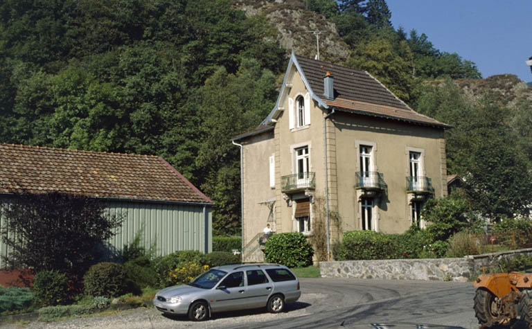 Logement patronal. © Yves Sancey / Région Bourgogne-Franche-Comté, Inventaire du patrimoine - 1999