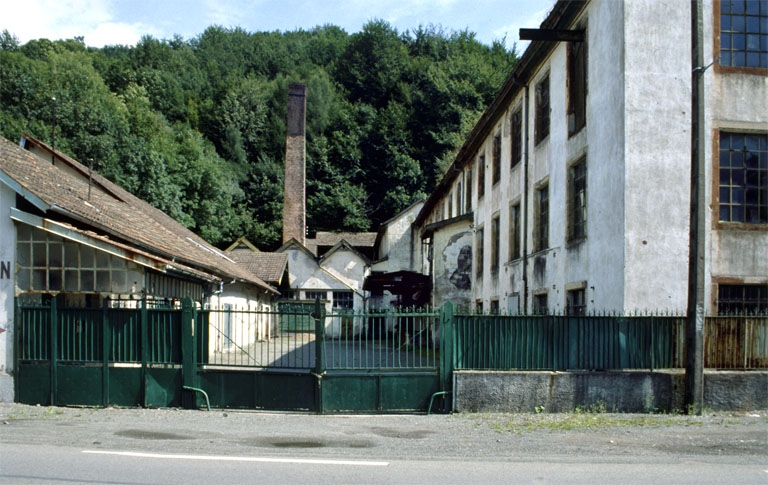La cour de l'usine. © Yves Sancey / Région Bourgogne-Franche-Comté, Inventaire du patrimoine - 1999