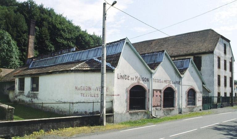 Vue d'ensemble depuis le nord-ouest. © Yves Sancey / Région Bourgogne-Franche-Comté, Inventaire du patrimoine - 1999