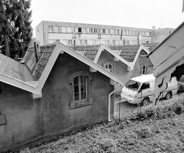 Sheds de l'atelier de fabrication. © Yves Sancey / Région Bourgogne-Franche-Comté, Inventaire du patrimoine - 1999