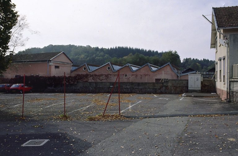 Atelier de fabrication (?) depuis l'est. © Yves Sancey / Région Bourgogne-Franche-Comté, Inventaire du patrimoine - 1999