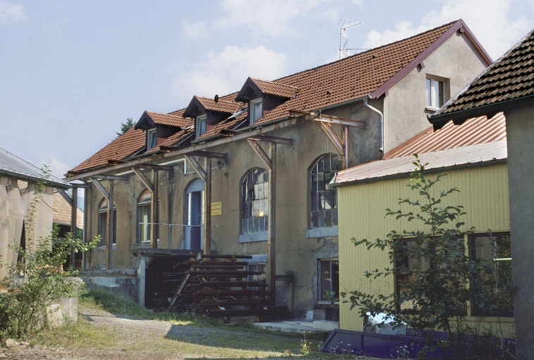 Atelier de fabrication primitif. © Yves Sancey / Région Bourgogne-Franche-Comté, Inventaire du patrimoine - 1999
