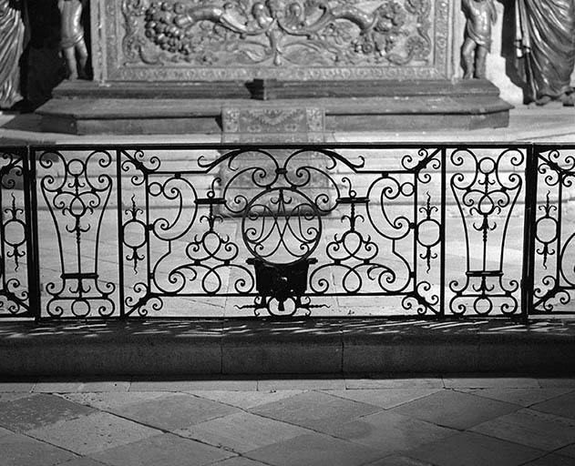 Détail : les panneaux de la partie centrale. © Yves Sancey / Région Bourgogne-Franche-Comté, Inventaire du patrimoine - 2000