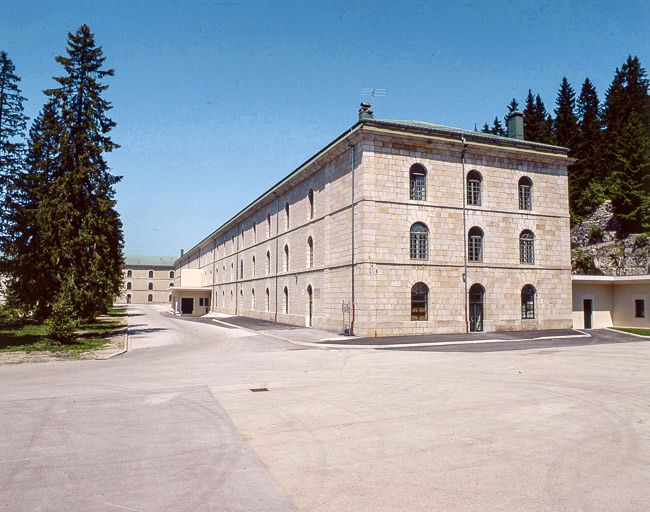  fort © Jérôme Mongreville / Région Bourgogne-Franche-Comté, Inventaire du patrimoine - 2000