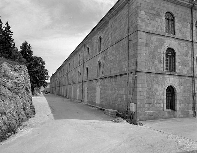  fort © Jérôme Mongreville / Région Bourgogne-Franche-Comté, Inventaire du patrimoine - 2000