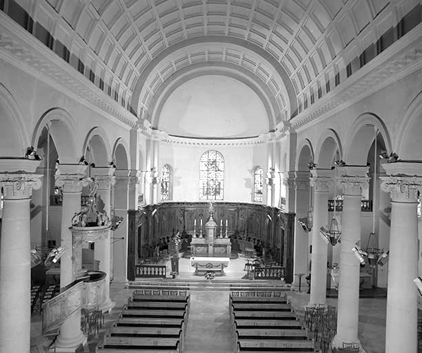 Le vaisseau central vu depuis la tribune (vue horizontale). © Jérôme Mongreville / Région Bourgogne-Franche-Comté, Inventaire du patrimoine - 2000
