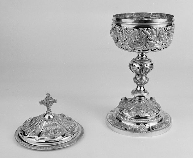 Vue générale, couvercle enlevé. © Jérôme Mongreville / Région Bourgogne-Franche-Comté, Inventaire du patrimoine - 2000