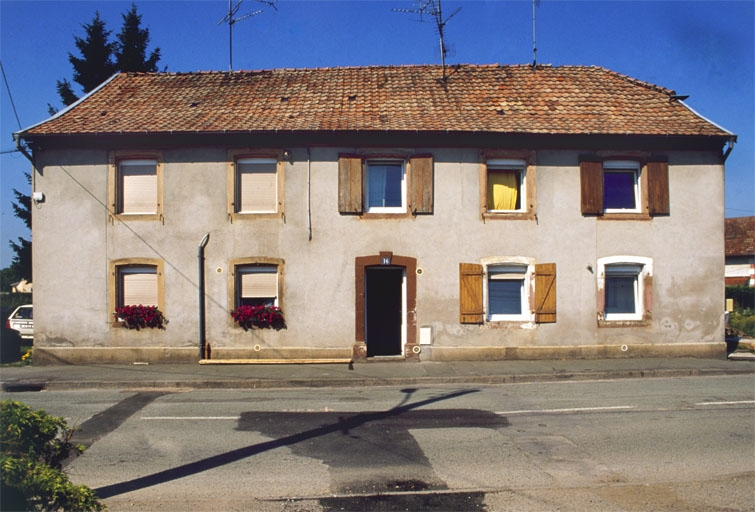 Logement d'ouvriers. © Yves Sancey / Région Bourgogne-Franche-Comté, Inventaire du patrimoine - 2000