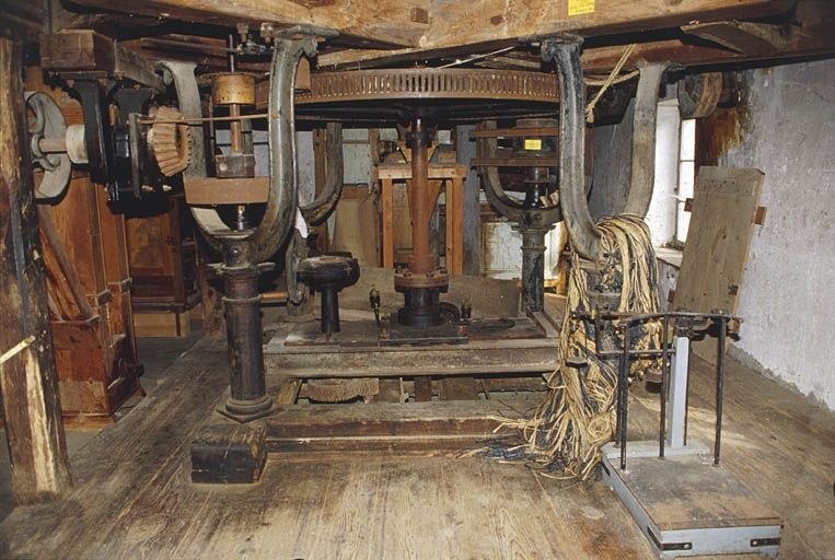 Beffroi de moulin. © Yves Sancey / Région Bourgogne-Franche-Comté, Inventaire du patrimoine - 2000