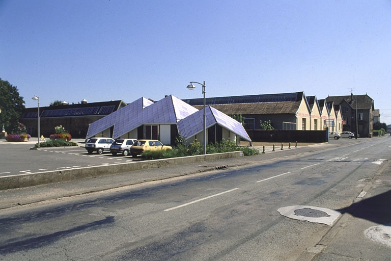 Vue d'ensemble depuis le nord-ouest. © Yves Sancey / Région Bourgogne-Franche-Comté, Inventaire du patrimoine - 2000