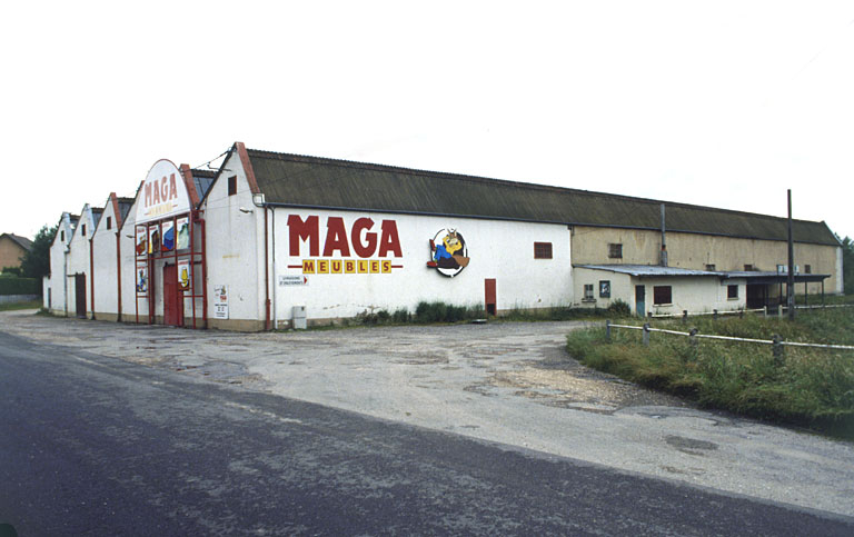 Vue d'ensemble depuis l'est. © Yves Sancey / Région Bourgogne-Franche-Comté, Inventaire du patrimoine - 2000