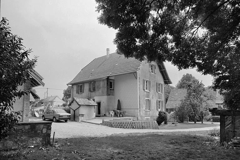Logement patronal. © Yves Sancey / Région Bourgogne-Franche-Comté, Inventaire du patrimoine - 2000