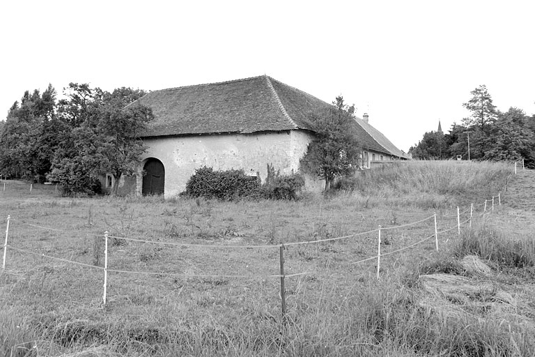 Le moulin depuis le sud. © Yves Sancey / Région Bourgogne-Franche-Comté, Inventaire du patrimoine - 2000