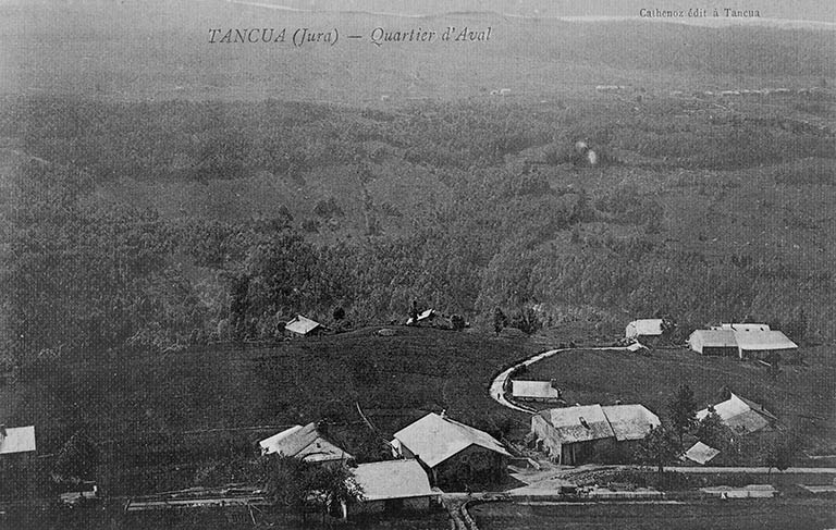 Tancua (Jura) - Quartier d'Aval. © reproduction par Jérôme Mongreville / Région Bourgogne-Franche-Comté, Inventaire du patrimoine - 2001