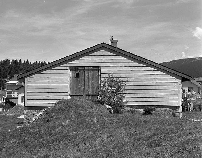 Face gauche. © Jérôme Mongreville / Région Bourgogne-Franche-Comté, Inventaire du patrimoine - 2001