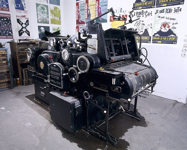 Vue d'ensemble, de trois quarts droite. © Jérôme Mongreville / Région Bourgogne-Franche-Comté, Inventaire du patrimoine - 2001