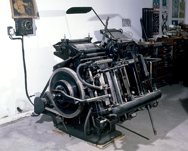 Vue d'ensemble, de trois quarts gauche. © Jérôme Mongreville / Région Bourgogne-Franche-Comté, Inventaire du patrimoine - 2001