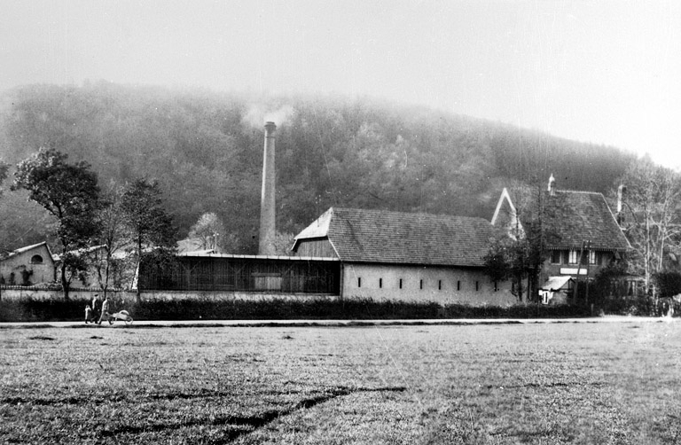 Tissage et filature des Ets Zeller frères et Cie. © Jérôme  Mongreville (reproduction) / Région Bourgogne-Franche-Comté, Inventaire du patrimoine - 2001