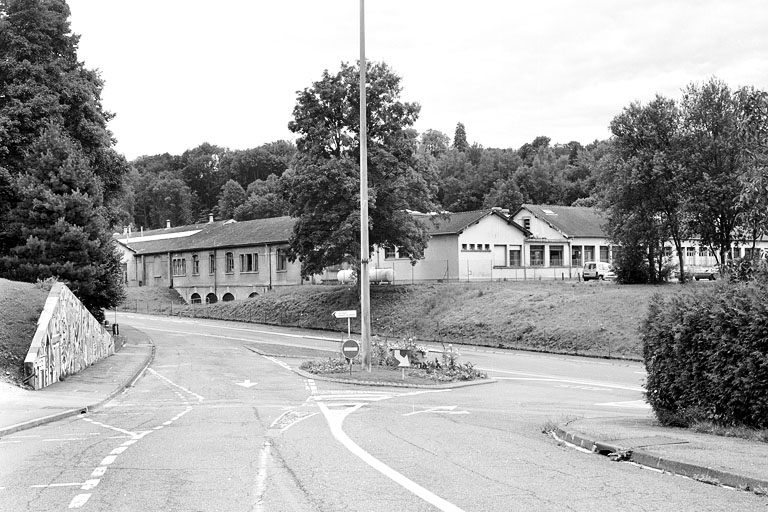 Vue d'ensemble depuis le nord. © Yves Sancey / Région Bourgogne-Franche-Comté, Inventaire du patrimoine - 2001 Vue d'ensemble depuis le nord. © Yves Sancey / Région Bourgogne-Franche-Comté, Inventaire du patrimoine - 2001