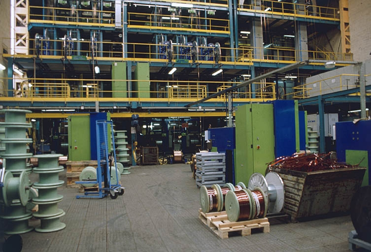 Intérieur de l'atelier d'émaillage. © Yves Sancey / Région Bourgogne-Franche-Comté, Inventaire du patrimoine - 2001