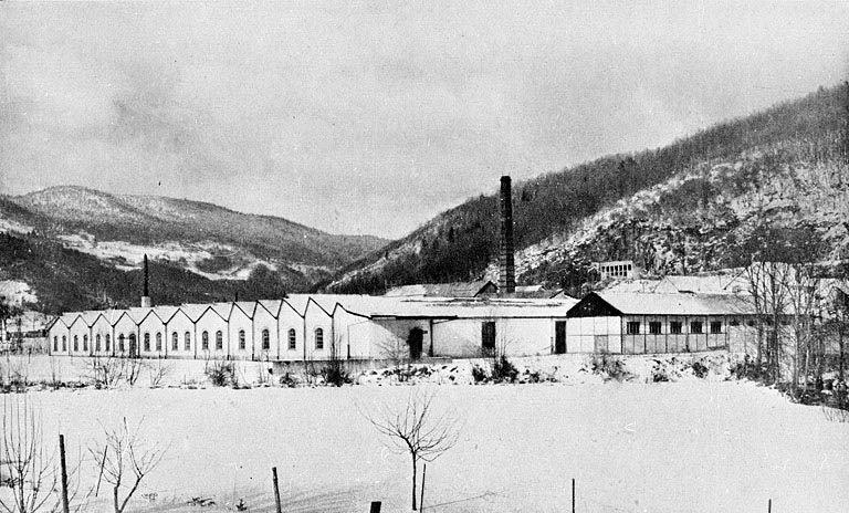 Vue d'ensemble depuis le sud. © Jérôme  Mongreville (reproduction) / Région Bourgogne-Franche-Comté, Inventaire du patrimoine - 2001