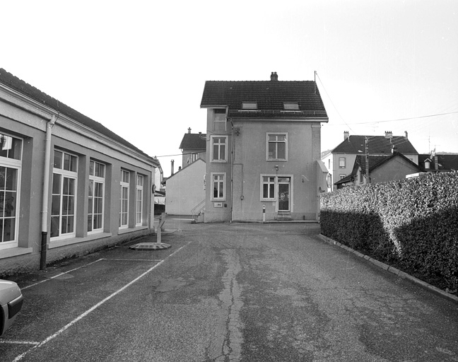 Conciergerie. © Jérôme Mongreville / Région Bourgogne-Franche-Comté, Inventaire du patrimoine - 2001