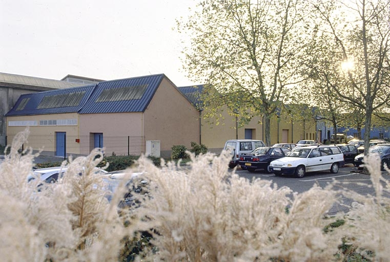 Murs-pignons nord de l'atelier de filature. © Jérôme Mongreville / Région Bourgogne-Franche-Comté, Inventaire du patrimoine - 2001