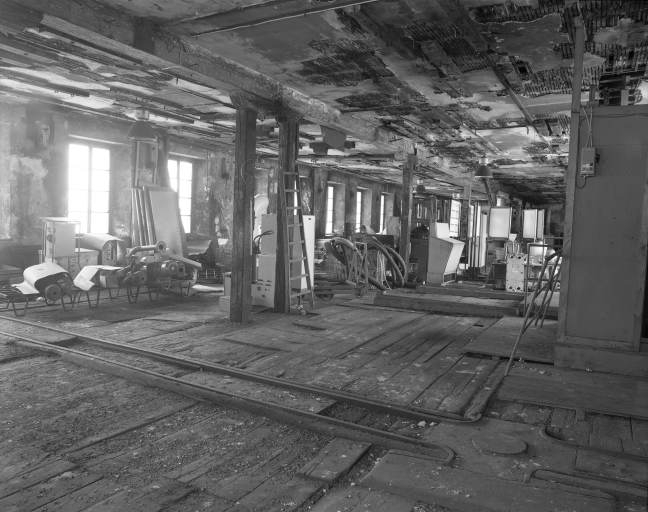 Atelier outillage-entretien mécanique. Premier étage. © Jérôme Mongreville / Région Bourgogne-Franche-Comté, Inventaire du patrimoine - 2002