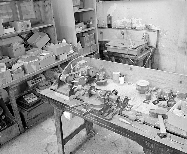 Vue d'ensemble de l'arrondisseur (atelier de finissage). © Jérôme Mongreville / Région Bourgogne-Franche-Comté, Inventaire du patrimoine - 2002