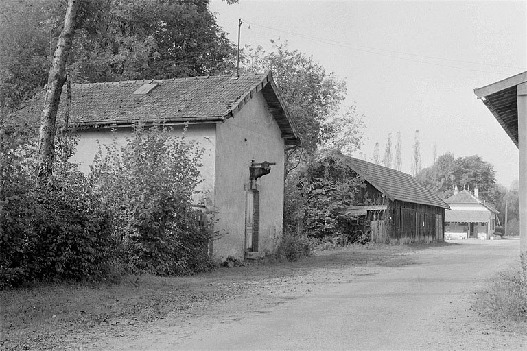 Bâtiment d'eau. © Yves Sancey / Région Bourgogne-Franche-Comté, Inventaire du patrimoine - 2002