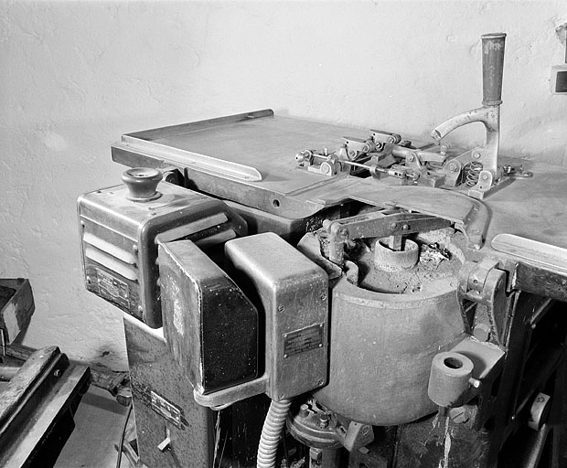 Plateau et creuset, vus depuis l'arrière. © Jérôme Mongreville / Région Bourgogne-Franche-Comté, Inventaire du patrimoine - 2002