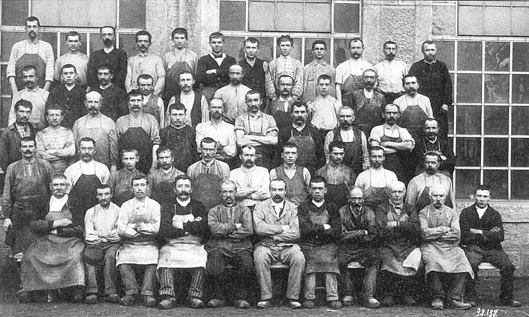 Groupe d'ouvriers (Forges de Grandvillars ?). © Jérôme  Mongreville (reproduction) / Région Bourgogne-Franche-Comté, Inventaire du patrimoine - 2002