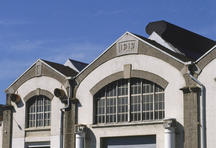 Détail des pignons de l'ancien atelier de soudure et d'assemblage. © Jérôme Mongreville / Région Bourgogne-Franche-Comté, Inventaire du patrimoine - 2002