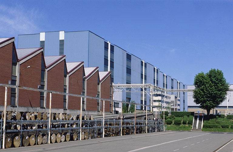 Vue d'ensemble d'un atelier Traction et de la halle 330. © Jérôme Mongreville / Région Bourgogne-Franche-Comté, Inventaire du patrimoine - 2002