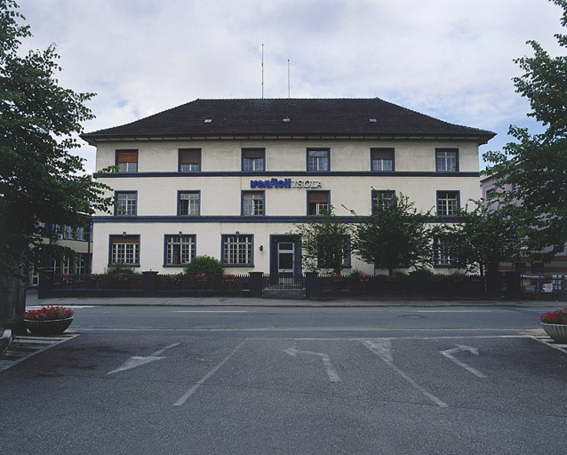 Bureaux (anciens logements). © Yves Sancey / Région Bourgogne-Franche-Comté, Inventaire du patrimoine - 2002